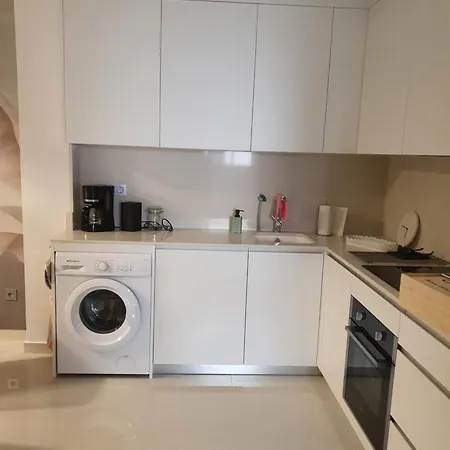 Fraescht Med Delad Pool * 또레비에하